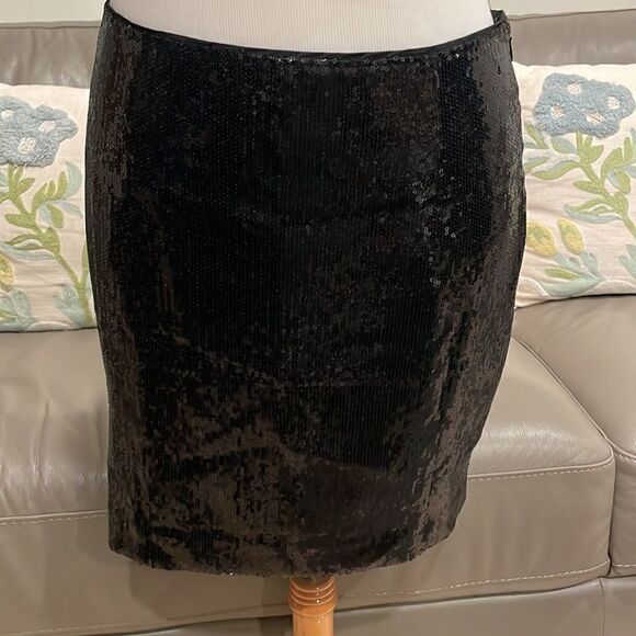 CACHE Sequined Mini Skirt - Picture 13 of 14